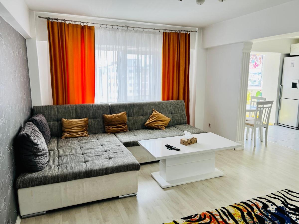 Panoramic M&M Apartment Suceava Exterior foto